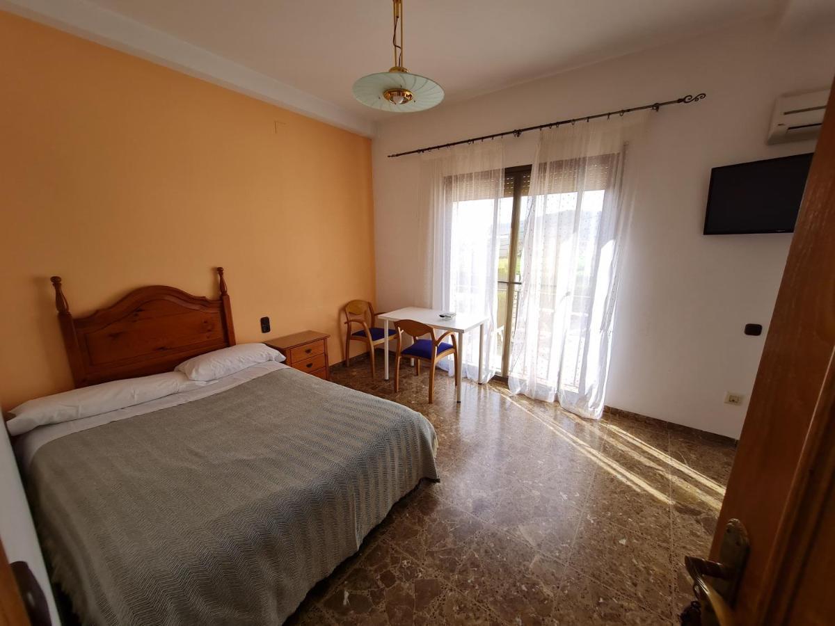 Hotel Bon Lloc Ulldecona Экстерьер фото